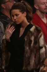 KATE BECKINSALE aat Lakers vs Indiana Pacers Game at Staples Center 11/29/2018