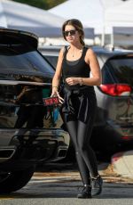 KATHERINE SCHWARZENEGGER Out and About in Brentwood 12/16/2018