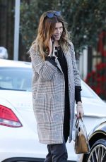 KATHERINE SCHWARZENEGGER Shopping at Veronica Beard in West Hollywood 12/29/2018