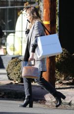 KATHERINE SCHWARZENEGGER Shopping at Veronica Beard in West Hollywood 12/29/2018