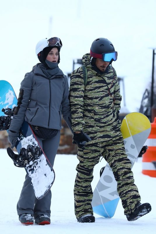 KATY PERRY Out on Slopes in Aspen 12/30/2018