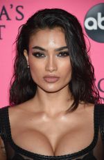 KELLY GALE at Victoria