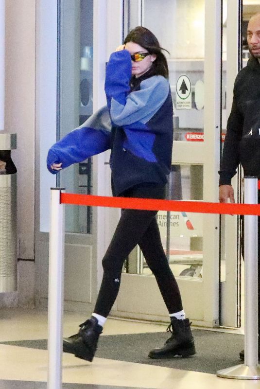 KENDALL JENNER at LAX Airport in Los Angeles 11/30/2018