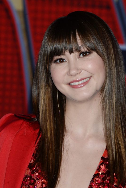 KIMIKO GLENN at Spider-man: Into the Spiderverse Premiere in Hollywood 12/01/2018