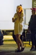 KIRSTEN DUNST on theSet of On Becoming a God in Central Florida in Louisiana 12/04/2018