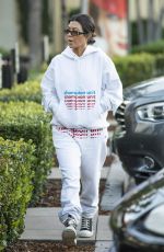KOURTNEY KARDASHIAN Out and About in Calabasas 12/02/2018