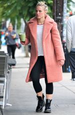KRISTEN BELL Out and About in Los Feliz 12/05/2018