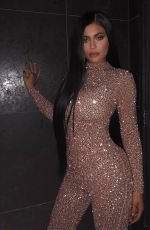 KYLIE JENNER - Instagram Pictures, December 2018