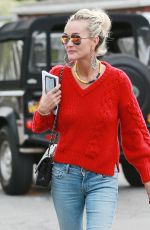 LAETICIA HALLYDAY Leaves Brentwood Country Mart in Los Angeles 11/27/2018