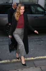 LESLIE MANN at BBC Radio 2 in London 11/30/2018