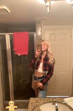 LOREN GRAY - Instagram Pictures, December 2018