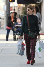 LORI LOUGLHIN Shopping at Rite Aid in Beverly Hills 12/18/2018