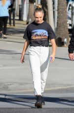 MADDIE ZIEGLER Out Shopping in Los Angeles 12/17/2018