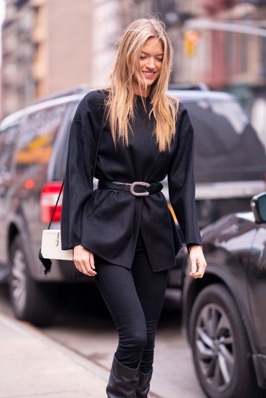 MARTHA HUNT Out and About in New York 12/17/2018