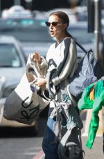 NATALIE PORTMAN Arrives at Airport in Melbourne 12/02/2018