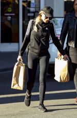 NAYA RIVERA Shopping at Albertson