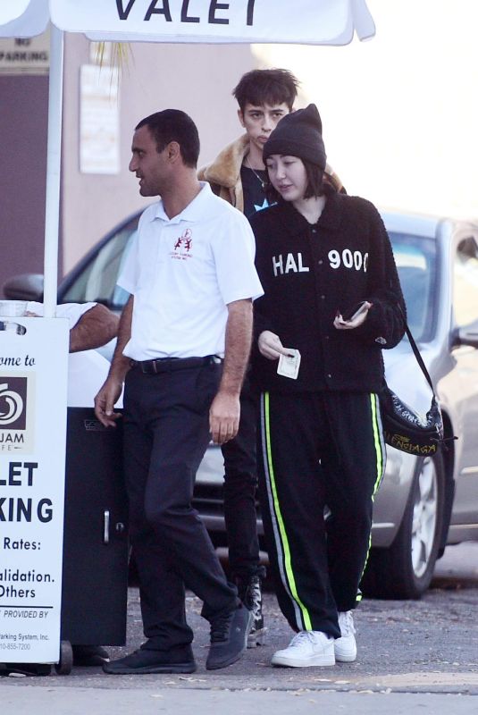 NOAH CYRUS Leaves a Restaurant in Los Angeles 12/19/2018