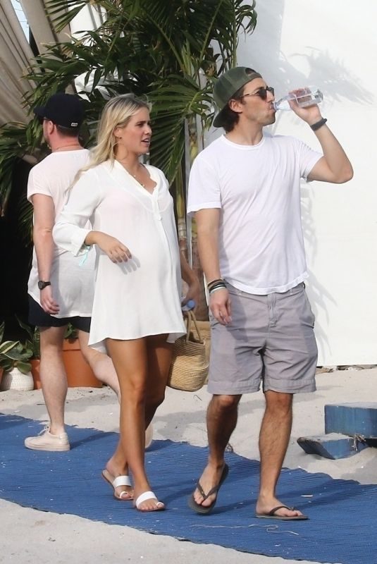 Pregnant CLAIRE HOLT and Andrew Joblon Out in Miami 12/08/2018