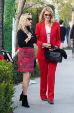 REESE WITHERSPOON Out for Lunch in Brentwood 12/22/2018