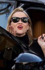 REESE WITHERSPOON Out for Lunch in Brentwood 12/22/2018