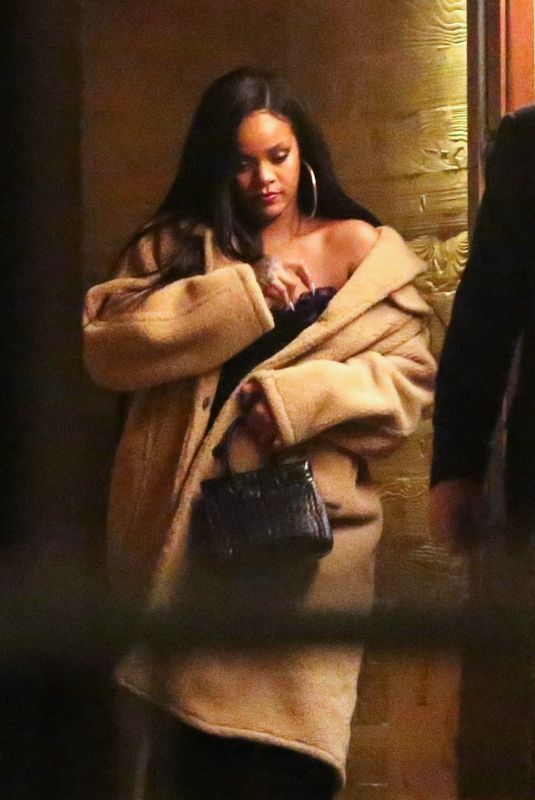 RIHANNA Out for Dinner in Malibu 12/23/2018