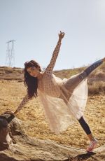 SARAAH HYLAND in Self Magazine, 2018