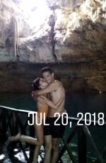 SARAH HYLAND – 2018 Instagram Highlights