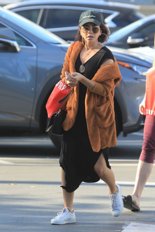 SARAH HYLAND Out Shopping in Los Angeles 12/16/2018