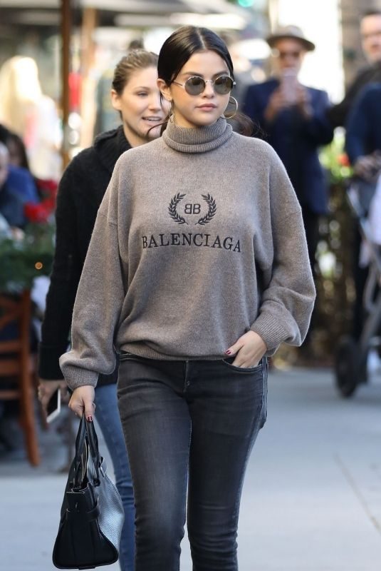 SELENA GOMEZ Out for Lunch in Beverly Hills 12/29/2018