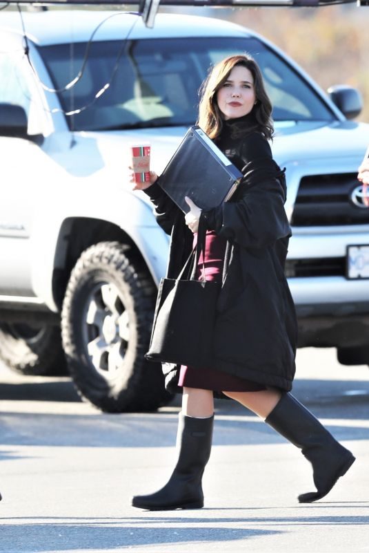 SOPHIA BUSH on the Set of Surveillance in Vancouver 12/03/2018