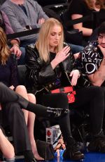 SOPHIE TURNER and Joe and Nick Jonas at Phoenix Suns vs New York Knicks Game in New York 12/17/2018