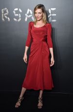UMA THURMAN at Versace Pre-fall 2019 Fashion Show in New York 12/02/2018