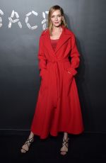 UMA THURMAN at Versace Pre-fall 2019 Fashion Show in New York 12/02/2018