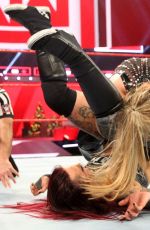 WWE - Raw Digitals 12/17/2018