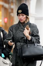 ABIGAIL ABBEY CLANCY Out on Kings Road in London 01/31/2019