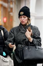 ABIGAIL ABBEY CLANCY Out on Kings Road in London 01/31/2019