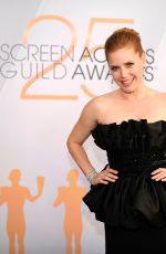 AMY ADAMS at Screen Actors Guild Awards 2019 in Los Angeles 01/27/2019