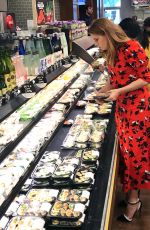 AMY ADAMS Shopping for Sushi and Veggies in Beverly Hills 01/23/2019