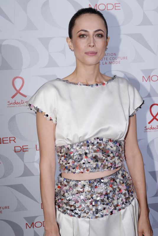 ANNE BEREST at Sidaction Gala Dinner in Paris 01/25/2018