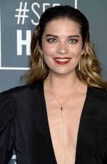 ANNIE MURPHY at 2019 Critics’ Choice Awards in Santa Monica 01/13/2019