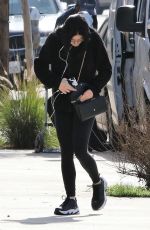 ARIEL WINTER Heading to a Nail Salon in Studio City 01/18/2019