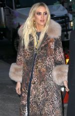 ASGLEE SIMPSON and Evan Ross Out in New York 01/07/2019