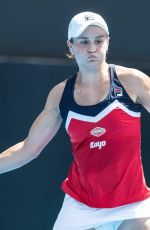 ASHLEIGH BARTY at 2019 Sydney International Tennis 01/09/2019