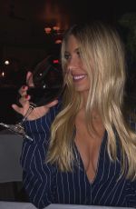 BEATRICE BOUCHARD - Instagram Pictures, December 2018