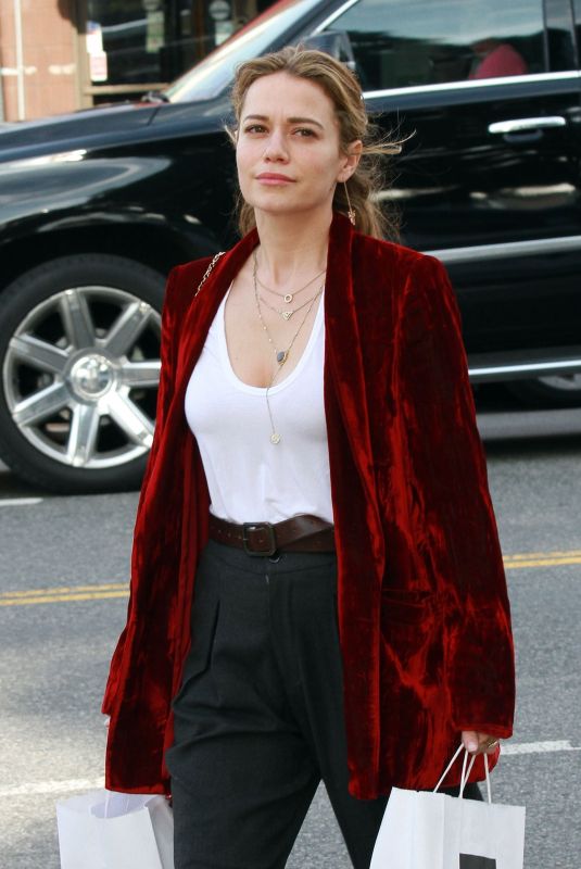 BETHANY JOY LENZ Takes Lunch To-go at Joan