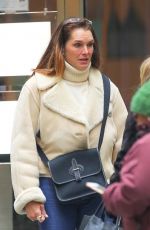 BROOKE SHIELDS Out and About in New York 01/17/2019