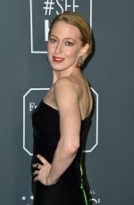 CARRIE COON at 2019 Critics’ Choice Awards in Santa Monica 01/13/2019