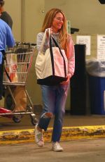 CAT DEELEY Shopping at Whole Foods in Beverly Hills 01/29/2019