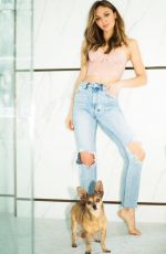 CHRISTINE EVANGELISTA - Instagram Pictures 01/04/2019