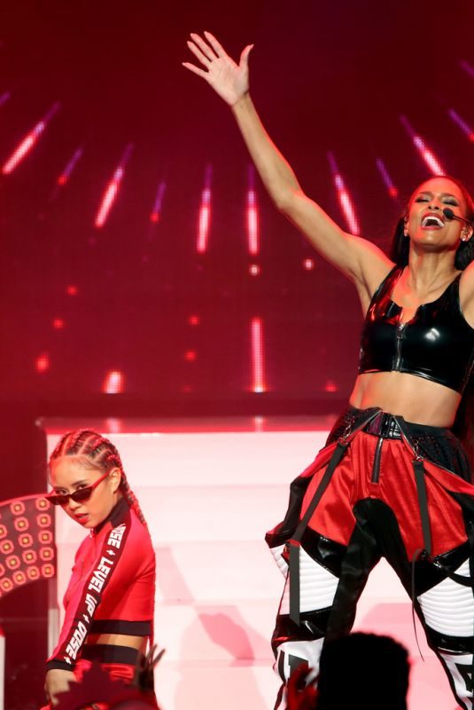 CIARA Performs at Dick Clark’s New Year’s Rockin’ Eve 2019 in New York 12/31/2018